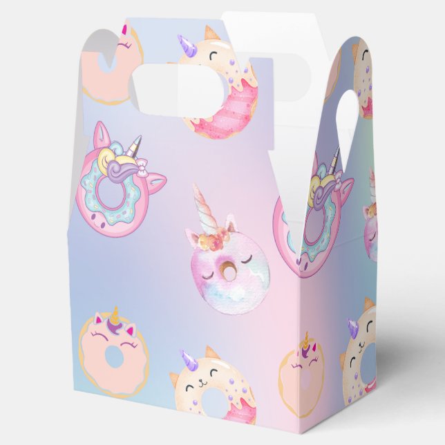 Cute colourful pastel Unicorns Rainbow Doughnuts Favour Box (Opened)