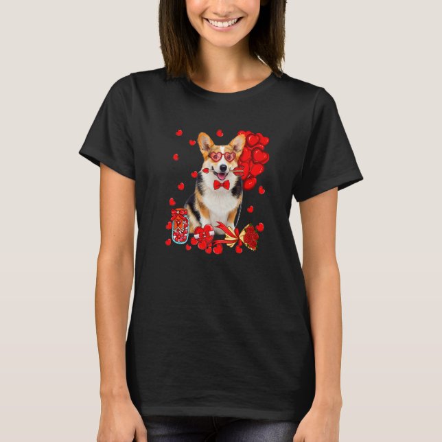 Cute Corgi Dog Funny Heart Valentine's Day Dog Mum T-Shirt (Front)