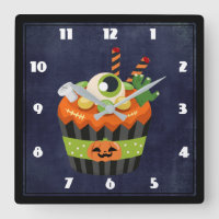 Cute & Creepy Halloween Cupcake with a Big Eyeball