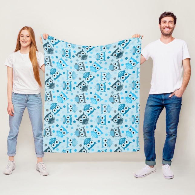 Cute cyan colourful owl pattern fleece blanket (In Situ)
