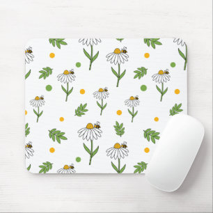 Cute Daisy and Bee Seamless Pattern Mouse Mat