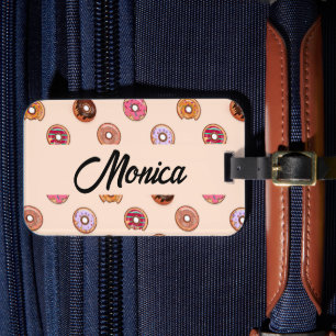 Cute decorative doughnuts on pink luggage tag