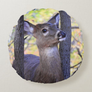 Cute Deer Close-Up Round Cushion