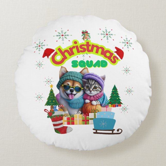 Cute dog and cat Christmas squad design  Round Cushion (Front)