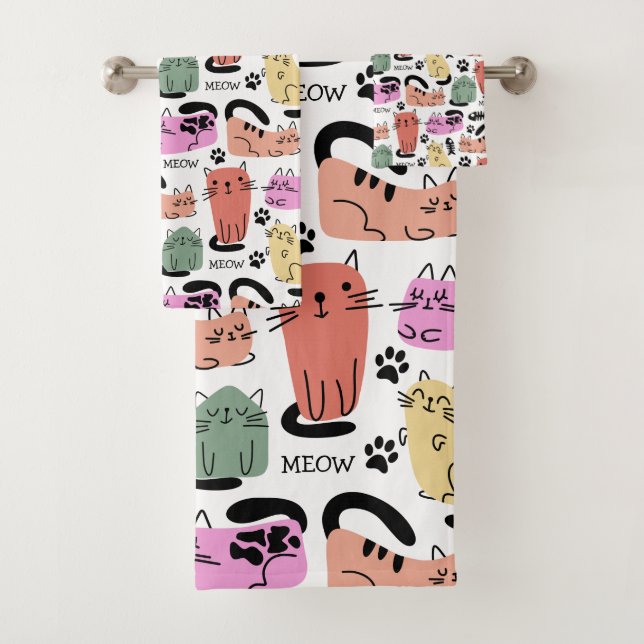 Cute Doodle Cats And Paw Prints Bath Towel Set (Insitu)