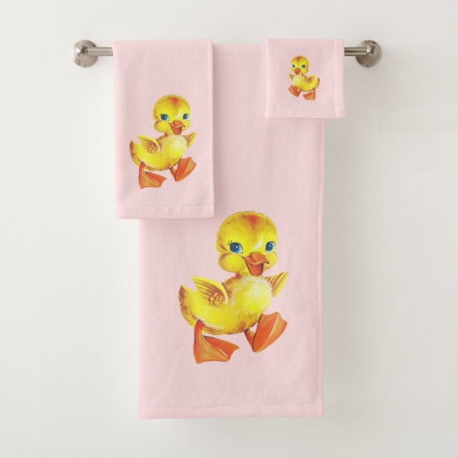 Cute Duckling on Light Pink Bath Towel Set (Insitu)