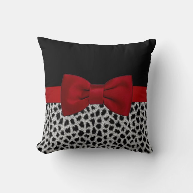 Cute elegant black and white leopard skin cushion (Front)