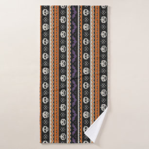 Cute, fair isle/colorwork Halloween skull & bats Bath Towel