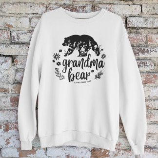 Cute Floral Grandma Bear | Gift for Grandma Sweatshirt