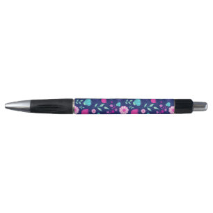 Cute floral pattern background