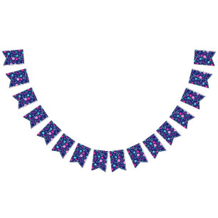 Cute floral pattern background bunting