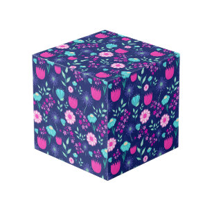 Cute floral pattern background cube