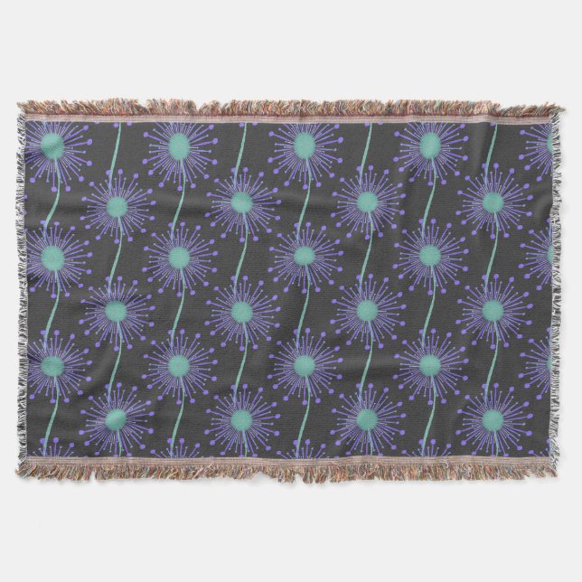 Cute floral pattern background throw blanket (Front)