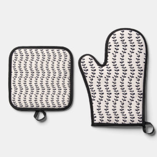 Cute Flowers Oven Mitt & Pot Holder Set