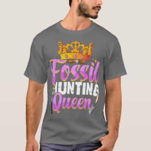 Cute Fossil Hunting Girls Paleontologist T-Shirt