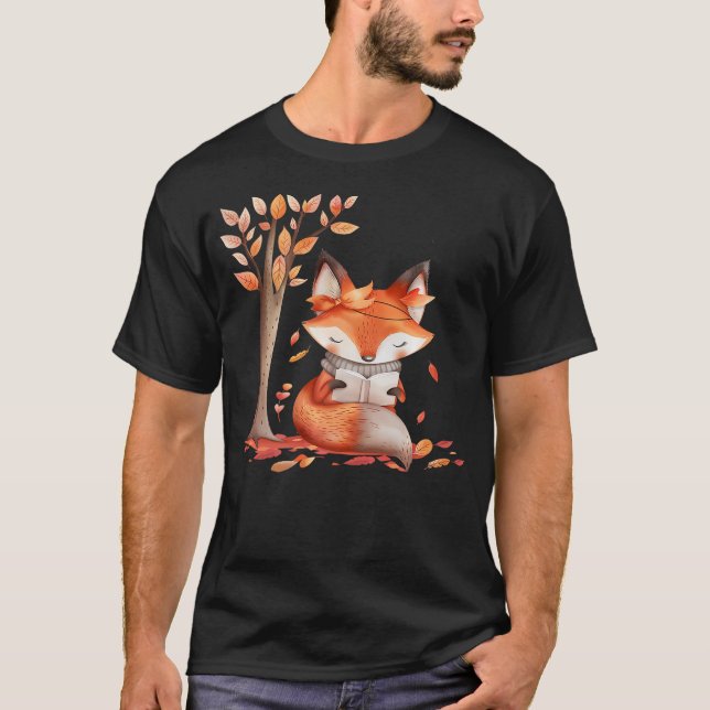 Cute Fox Reading Books Autumn Librarian Book Lover T-Shirt (Front)