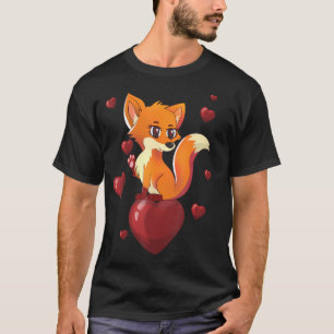 Cute Foxy Fox Valentines Day Love Heart gift T-Shirt