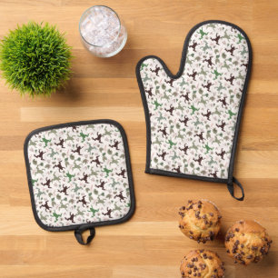 Cute Frogs Nature Floral Pattern Oven Mitt & Pot Holder Set
