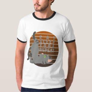 Cute funny cat doing yoga. funny yoga design T-Shirt