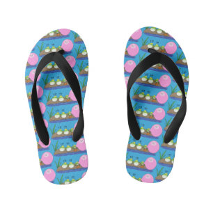 Cute funny frogs bubblegum cartoon illustration kid's flip flops