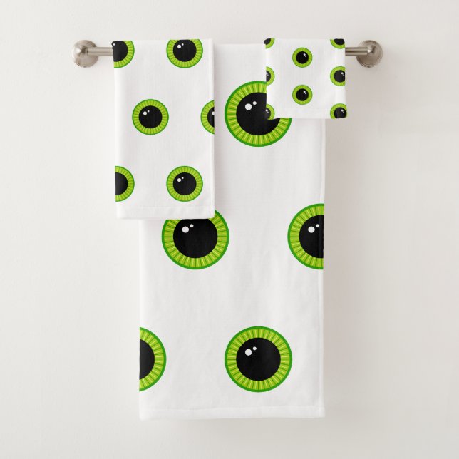 Cute Funny Green Eyes Bath Towel Set (Insitu)