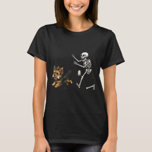 Cute funny skeleton chasing yorkie dog lovers T-Shirt
