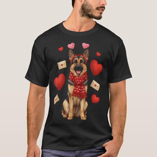 Cute German Shepherd Valentine’s Day Dog Mom - Ger T-Shirt (Front)