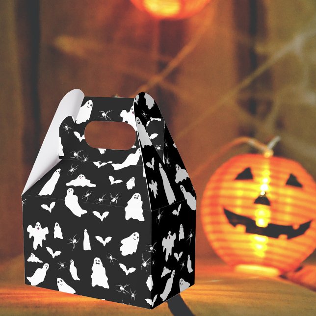 Cute Ghost, Bats & Spiders Halloween Pattern Favour Box (Cute Ghost, Bats & Spiders Halloween Pattern Favor Box)