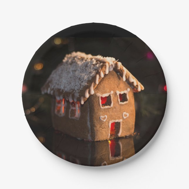 Cute Gingerbread House Christmas Paper Plate (Front)