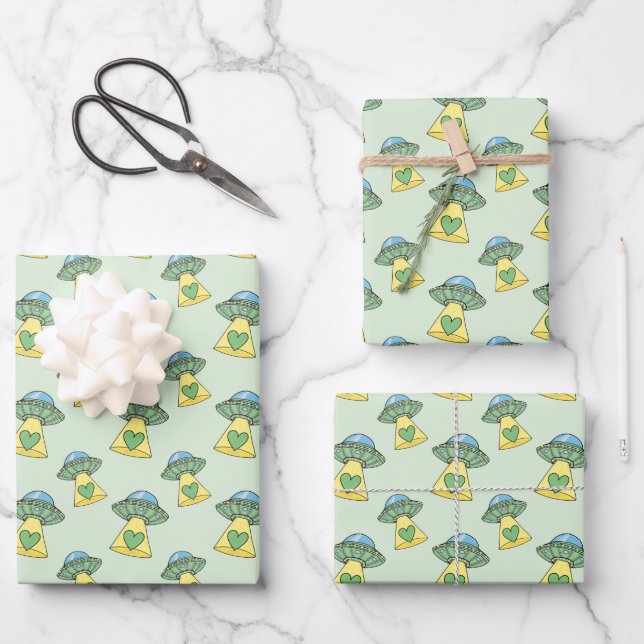 Cute Green UFO Pattern Wrapping Paper Sheet (Front)