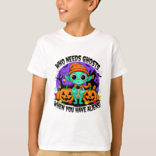 Cute Halloween Alien Design for Spooky Fun! T-Shirt
