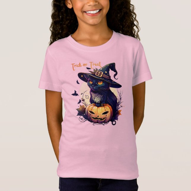 Cute Halloween cat wearing a witch hat. T-Shirt (Front)