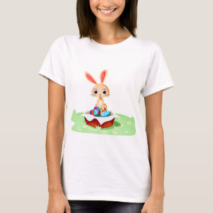 Cute Happy Easter Bunny Rabbit Hare  T-Shirt