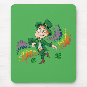 Cute happy smiling dancing leprechaun, a rainbow mouse mat