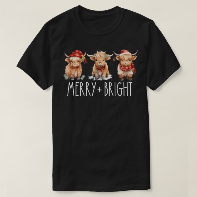 Cute Highland Cow Christmas Merry Bright Cow Xmas  T-Shirt (Design Front)