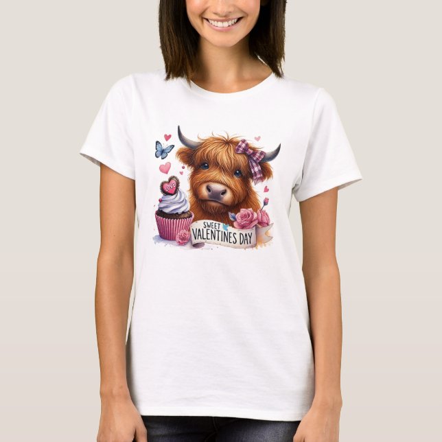 Cute Highland Cow Cupcake Valentine T-shirt (Front)