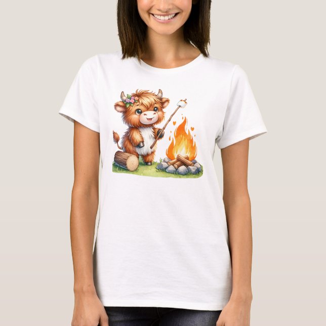 Cute Highland Cow Roasting Marshmallow Camping T-Shirt (Front)