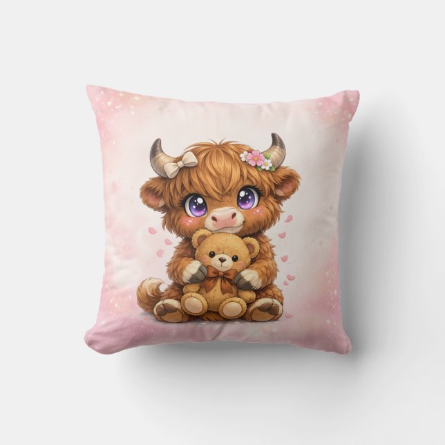 Cute Highland Cow Throw Pillow (Front)