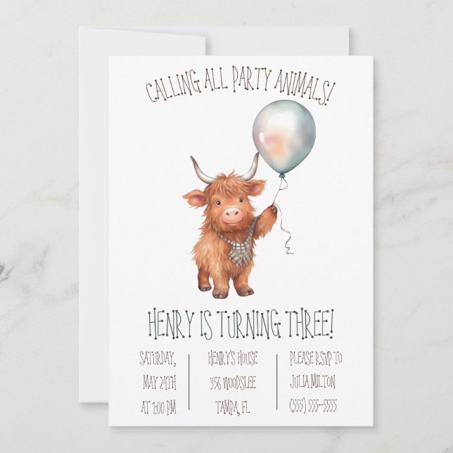 Cute Highland Cow with Balloon Birthday Party Invitation (Front)
