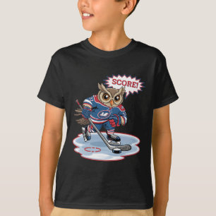 Cute Hockey Owl Fun Sport Art Design T-Shirt