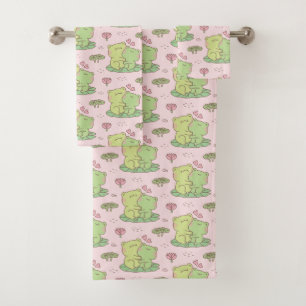 Cute Hugging Frogs In Love Pattern Pink Bath Towel Set