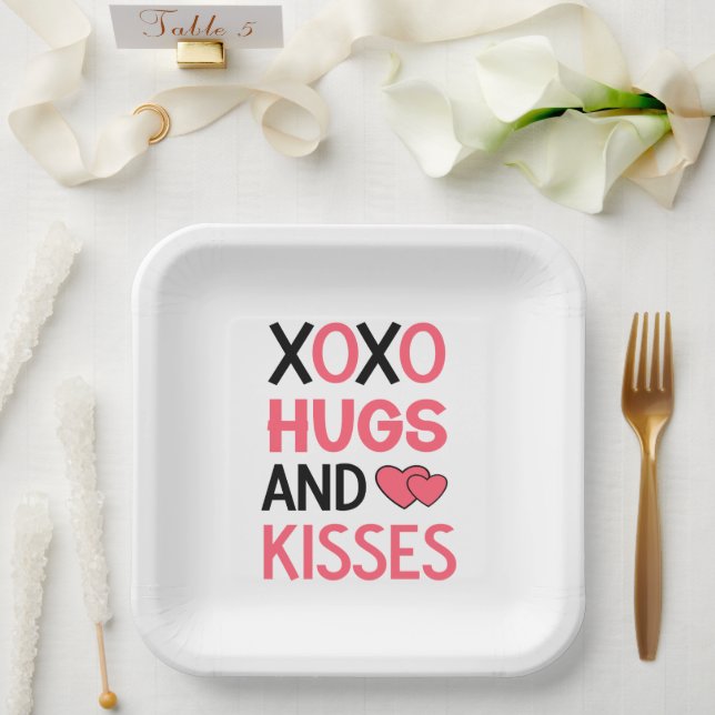 Cute Hugs Kisses XOXO LOVE Pink Black Wedding   Paper Plate (Wedding)