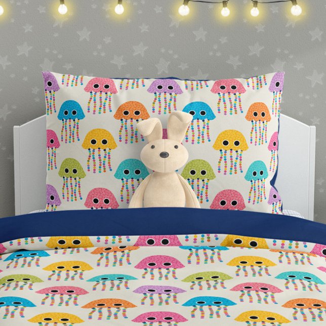 Cute Jellyfish Pattern on Cream Pillowcase (Creator Uploaded)