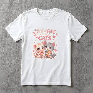 Cute Just a Girl Who Loves Cats Cute Kittens  T-Shirt