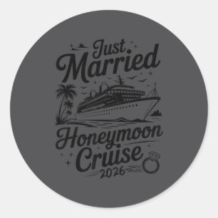 Cute Just Married Honeymoon Cruise 2026 Newlyweds  Classic Round Sticker