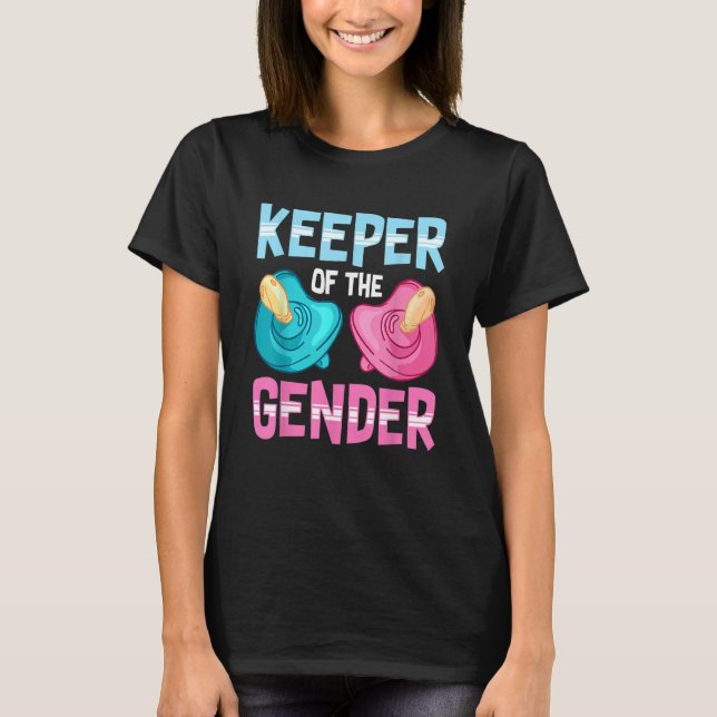 Cute Keeper Of The Gender Reveal Party Family Mom  T-Shirt (Front)