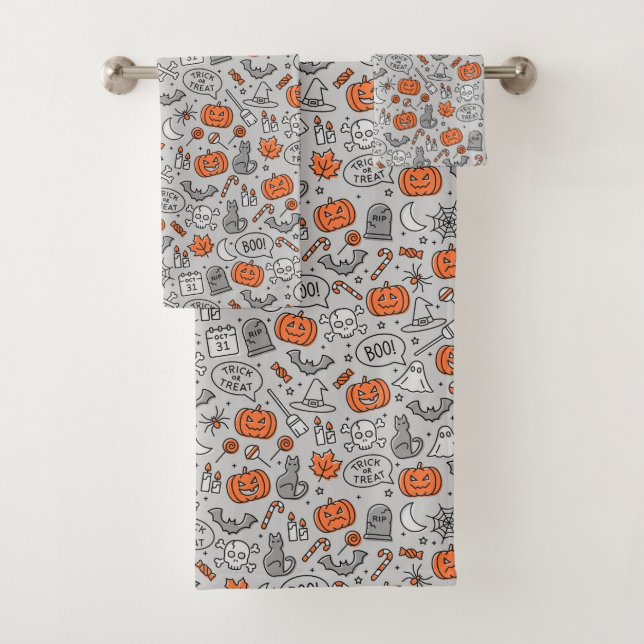 Cute Kids Halloween Doodle Pattern Bath Towel Set (Insitu)