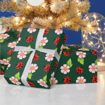 Cute Ladybug and Daisy Pattern Wrapping Paper