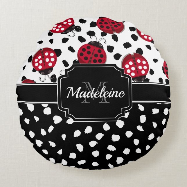 Cute Ladybugs Round Cushion (Front)