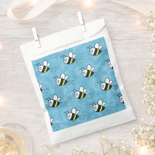 Cute Little Bee Pattern Watercolor Baby Shower Favour Bags (Clipped)